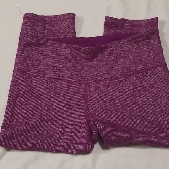 VICTORIA SECRET VSX SPORT PINK/MAGENTA LEGGINGS - Picture 1 of 3